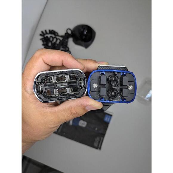 Braun 360 Series 3 Black/Silver Men's Foil Head Rechargeable Electric Shaver - Picture 7 of 7